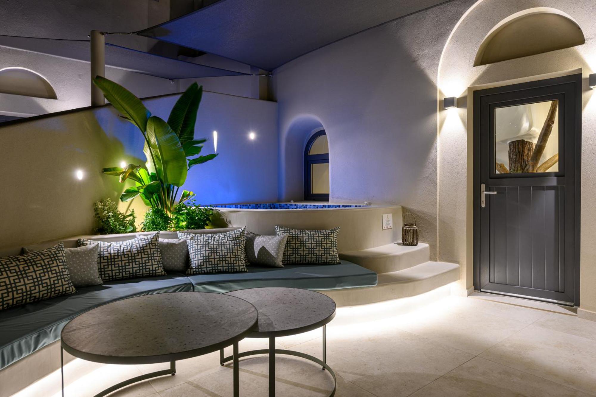 Galaria Serenity Suites Vóthon Exteriör bild
